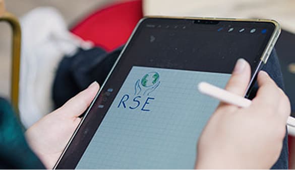 tablette pour réflexions sur la démarche RSE
