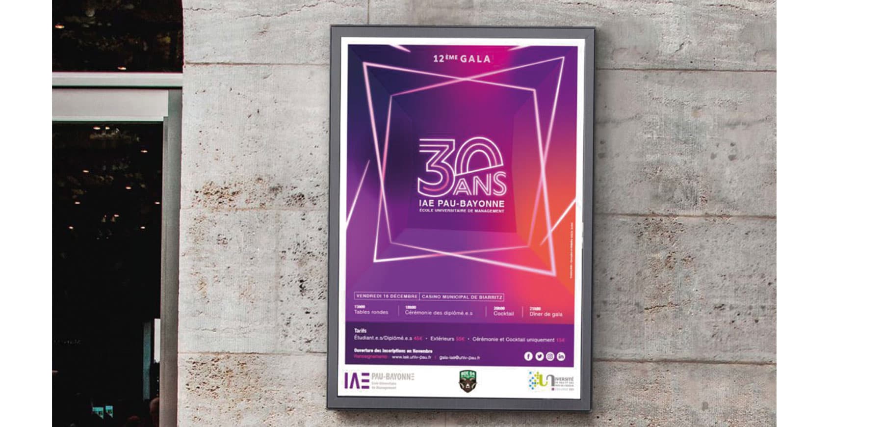 visuel de l'affiche IAE Bayonne produite par l'agence Grain Blanc en Nouvelle-Aquitaine